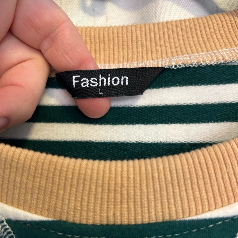 Striped Green and White crewneck - Picture 3 of 3